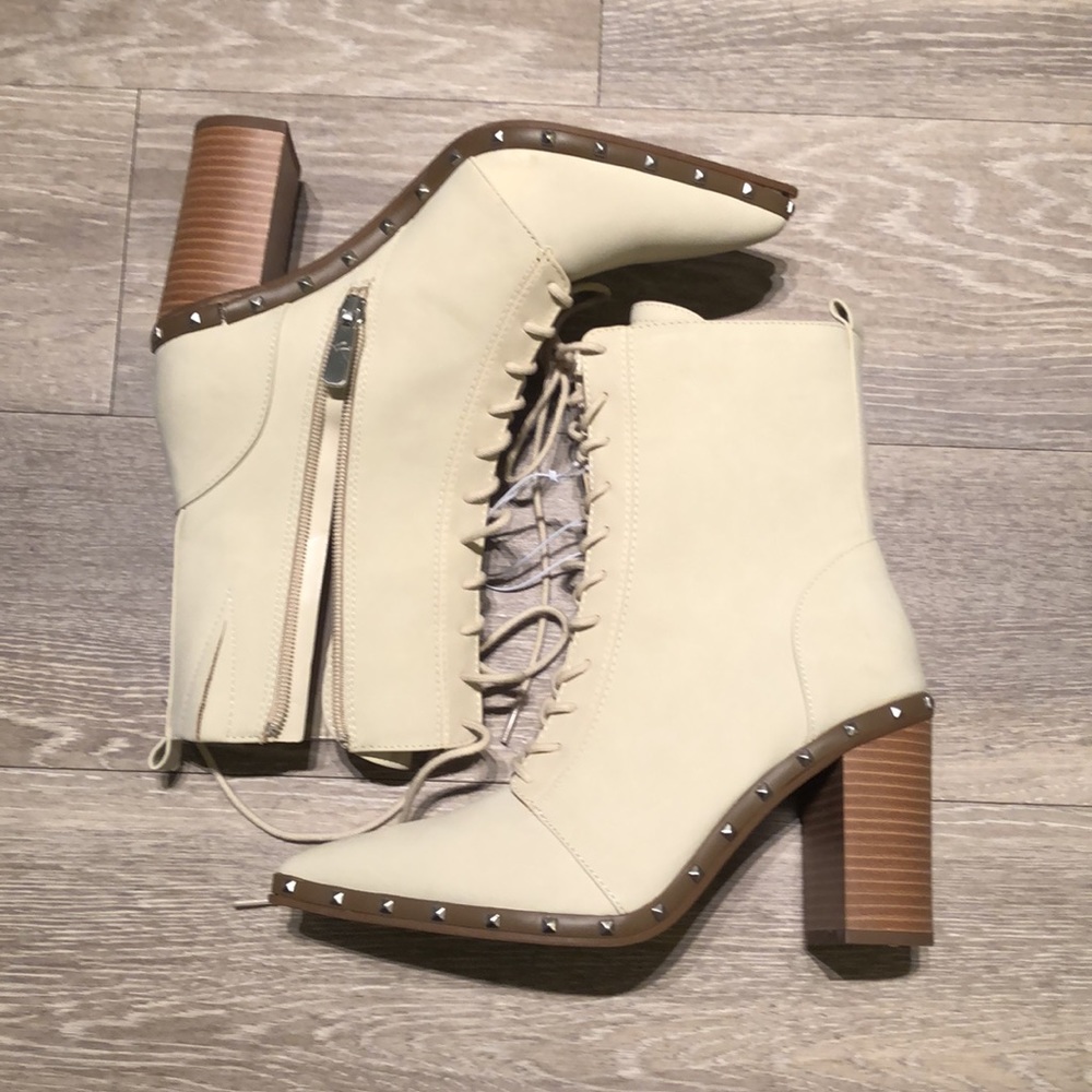 Charles by Charles David Duffy Boot CREAM COLOR SIZE 7 - Picture 4 of 7